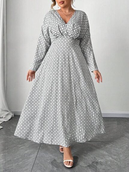 SHEIN GRANDE TAILLE (48/50/52/54) -Robe longue Imprimé géométrique, manches chauve-souris, taille haute E151 https://sheinstyle.store original Algerie DZ SHEIN GRANDE TAILLE (48/50/52/54) -Robe longue Imprimé géométrique, manches chauve-souris, taille haute E151 https://sheinstyle.store original Algerie DZ