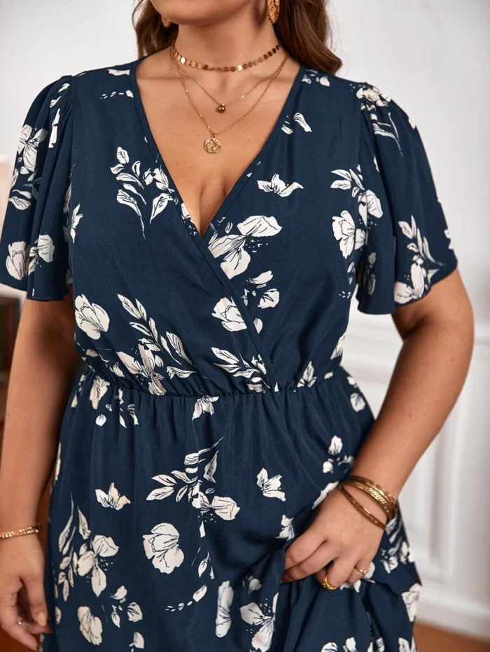 SHEIN GRANDE TAILLE (44/46/48/50/52/54)  – Robe bohème estivale grande taille, col V et imprimé fleuri E7 https://sheinstyle.store original Algerie DZ