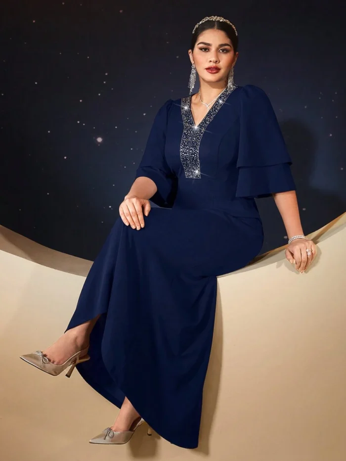 SHEIN GRANDE TAILLE (44/46/48/50/52/54)  – Robe de soirée grande taille, manches brodées de perles, élégante et fluide E48 https://sheinstyle.store original Algerie DZ