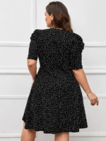 SHEIN GRANDE TAILLE (44/46/48/50/52/54) Robe courte à pois avec manches bouffantes – style estival E20 https://sheinstyle.store original Algerie DZ