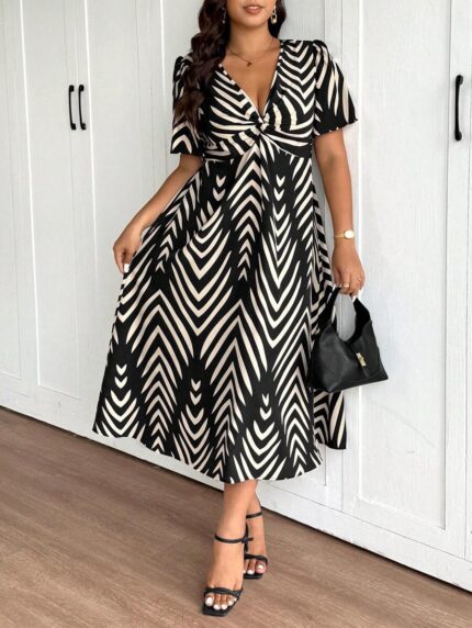 SHEIN GRANDE TAILLE (46/48/50) – Robe casual élégante à rayures, col V et manches courtes E190 https://sheinstyle.store original Algerie DZ