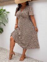 SHEIN GRANDE TAILLE (44/46/48/50/52/54) – Robe d'été bohème imprimée à col V et fronçage avant E188 https://sheinstyle.store original Algerie DZ SHEIN GRANDE TAILLE (44/46/48/50/52/54) – Robe d'été bohème imprimée à col V et fronçage avant E188 https://sheinstyle.store original Algerie DZ