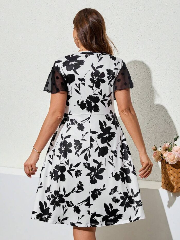 SHEIN GRANDE TAILLE (44/46/48/50/52/54) – Robe élastique à fleurs col V manches courtes e192 https://sheinstyle.store original Algerie DZ