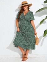 SHEIN GRANDE TAILLE (44/46/48/50/52/54) – Robe longue d'été verte à fleurs, col en V et manches courtes – Idéale pour les grandes tailles, parfaite pour les occasions et les vacances e191 https://sheinstyle.store original Algerie DZ